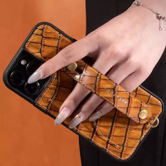 6.7″ iPhone 16 Pro Max Leather Wallet Case with Phone Grip Black