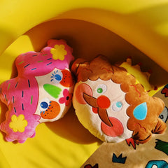 Cute Kawaii King-Themed Diamond Plush Head-Shaped Throw Pillow for Bed and Sofa