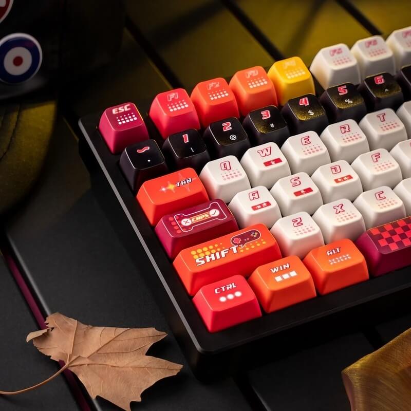 Game Themed 140-key Orange Keycap Set